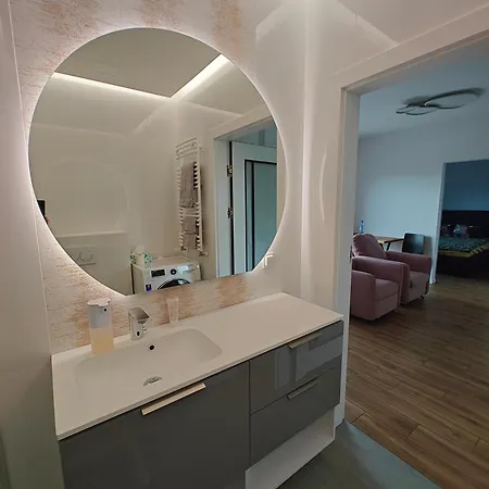 Enklawa Premium, Garaz Podziemny, Nowoczesne Wyposazenie Apartmán Lodž